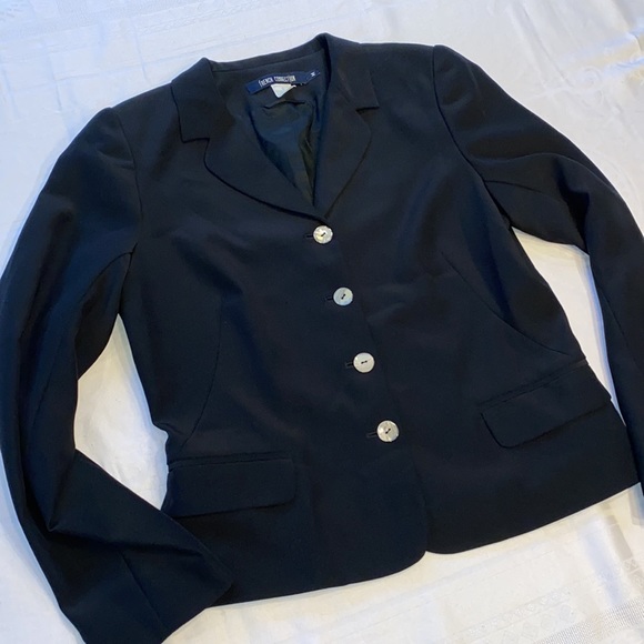 Black Blazer. French Connection tailored four button blazer. Lined. Size Medium. - Picture 4 of 5
